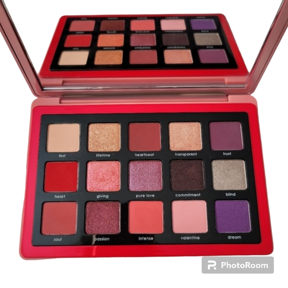 Natasha Denona Other - Natasha Denona Love Eyeshadow Palette